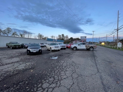 Woodsfield OH Bowling Alley/Bar For Sale - image 23
