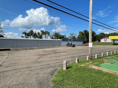 Woodsfield OH Bowling Alley/Bar For Sale - image 1
