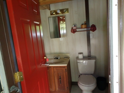 2 BR, 1 BA Cabin in East TN For Sale - image 11
