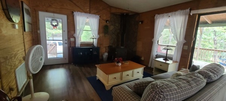 Southeasthern Oklahoma Wister Lake Cabin For Sale - image 21