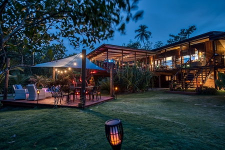 Titled Beachfront Bed & Breakfast and Restaurant - image 13