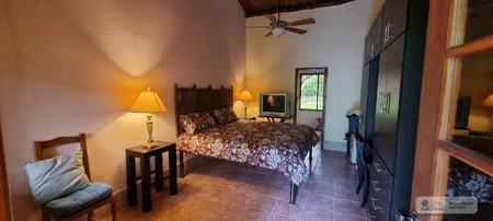 Mountain Community House For Sale In Altos Del Maria, Panama - image 28