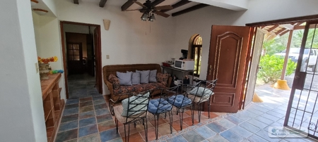 Mountain Community House For Sale In Altos Del Maria, Panama - image 16
