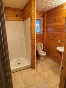 Tennesee River Front Home For Sale In Hardin County - image 27