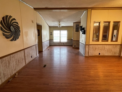 Tennesee River Front Home For Sale In Hardin County - image 7