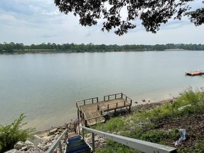 Tennesee River Front Home For Sale In Hardin County - image 30