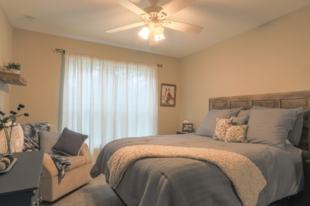 Lavish Living In Winding River Subdivision! - image 37