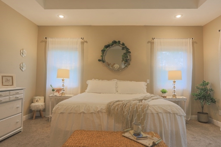 Lavish Living In Winding River Subdivision! - image 32