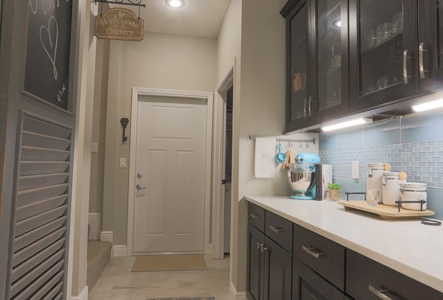 Lavish Living In Winding River Subdivision! - image 34