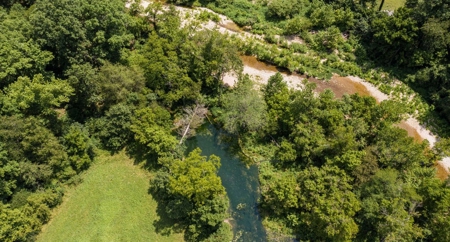 Big Spring And Creek Near Buffalo River In Arkansas - image 16