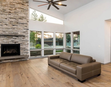 Mountain Home For Sale, Log Hill, Ridgway, Colorado - image 2