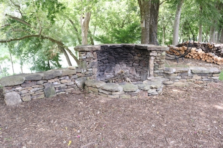 White River Front Home in the Ozark Mountains - image 31