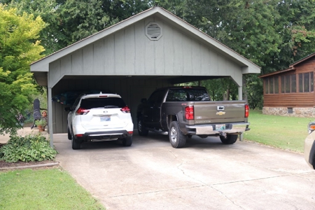 White River Front Home in the Ozark Mountains - image 36