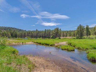 River Front Vacation Property - image 7