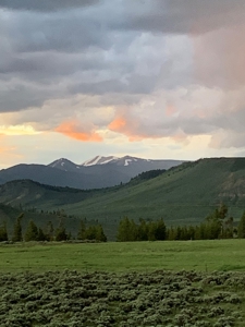 Charming Home with Million dollar views in all directions - image 6