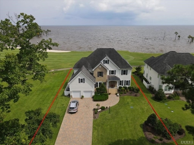 Beautiful Home In Gated Community on Albemarle Sound - image 1