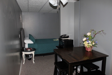 Turn-key Motel For Sale in Memphis, Mo. - image 9
