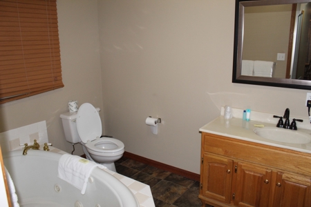 Turn-key Motel For Sale in Memphis, Mo. - image 25