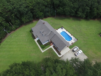 Country home with 44 acre, pool, pond and shop. - image 31