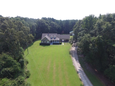 Country home with 44 acre, pool, pond and shop. - image 21