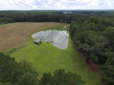 Country home with 44 acre, pool, pond and shop. - image 35