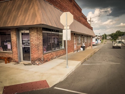 Commercial Property For Sale │Downtown Macon, Mo - image 2