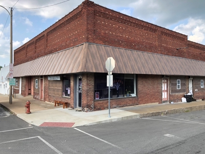 Commercial Property For Sale │Downtown Macon, Mo - image 14