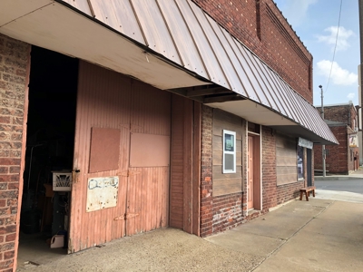 Commercial Property For Sale │Downtown Macon, Mo - image 11