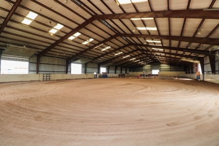 West Texas Equine Training, Breeding, Event Center for Sale - image 25