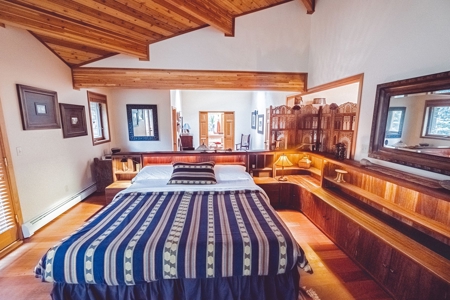 Colorado waterfront mountain luxury home - image 29
