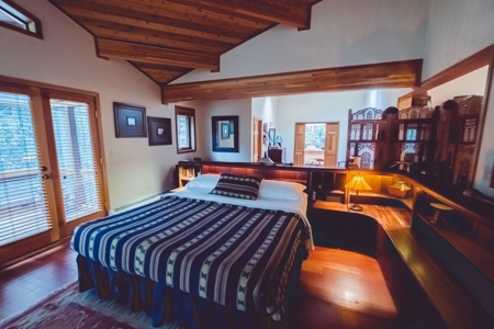 Colorado waterfront mountain luxury home - image 21