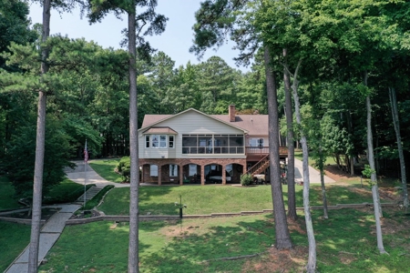 Waters View On Kerr Lake, VA - image 32