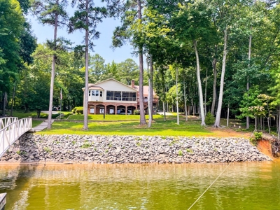 Waters View On Kerr Lake, VA - image 6
