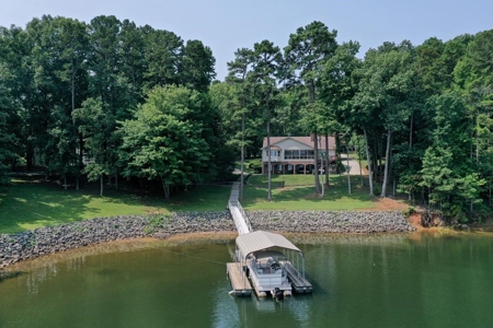Waters View On Kerr Lake, VA - image 1
