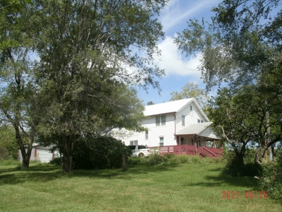 Century Old Country Home on 2.5 Ac. M/L - image 9