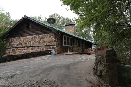 Arkansas Ozarks Country Home on Acreage For Sale - image 37