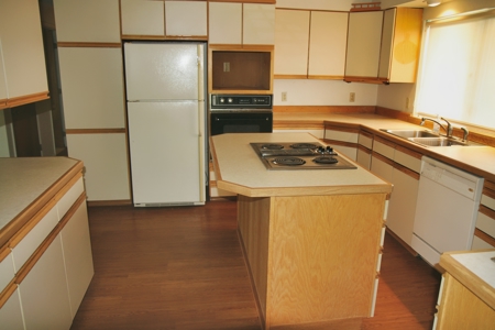 Large House in Butte, MT Mountain views - image 22