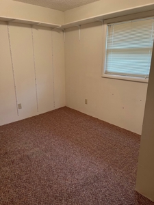 Large House in Butte, MT Mountain views - image 13
