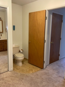 Large House in Butte, MT Mountain views - image 9