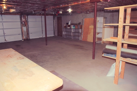Large House in Butte, MT Mountain views - image 32