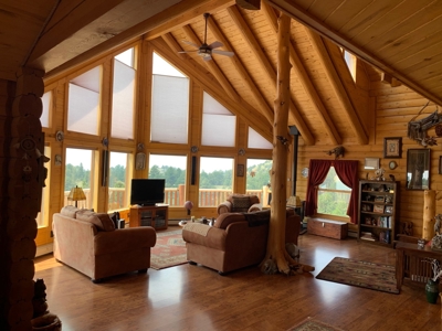Custom Real Log Home with Amazing Views! - image 15