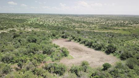 Hunting & Recreational Ranch For Sale in Val Verde County TX - image 11