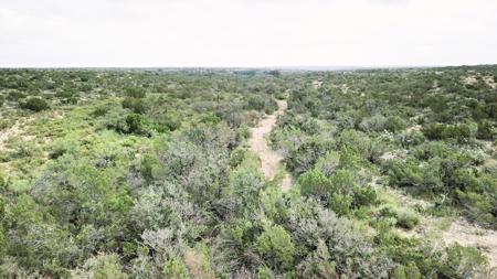 Hunting & Recreational Ranch For Sale in Val Verde County TX - image 7