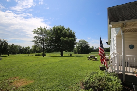 Southeast Illinois Farm for Sale | Country Home - image 14