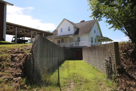 Southeast Illinois Farm for Sale | Country Home - image 17