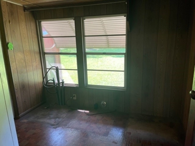 Historic Country Home  With Sunroom in Omaha, TX For Sale! - image 15