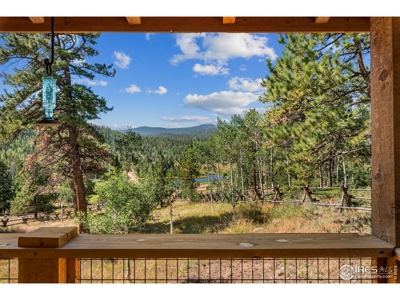 Beautiful Views From This Mountain Home - image 4