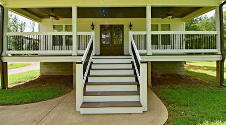 Tennessee River 4 bedroom 2 bath Home 10Ac $399,900 - image 36
