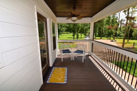 Tennessee River 4 bedroom 2 bath Home 10Ac $399,900 - image 31