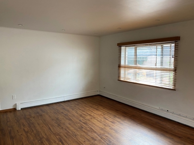 Paonia CO commercial building for sale with 3-BR apartment - image 4